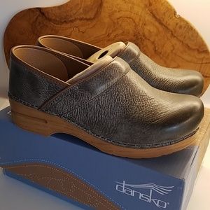 Dansko shoes